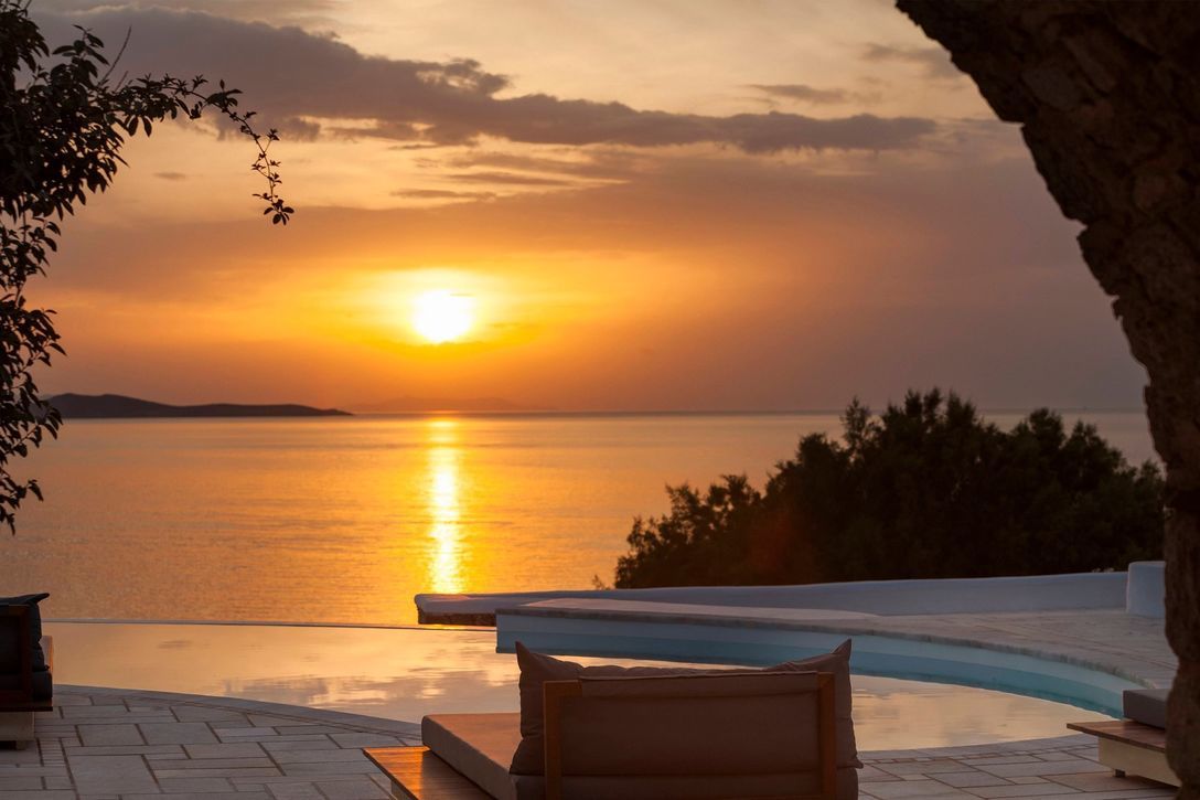 The Magnificent Villa Sunset Casadelmarmykonoscom - 